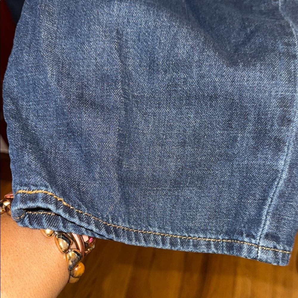 SOLD - Levi’s Women’s Baggy “Dad” Jeans – Deep Rinse – Size 32 x 34 – Worn Once - Picture 12 of 15